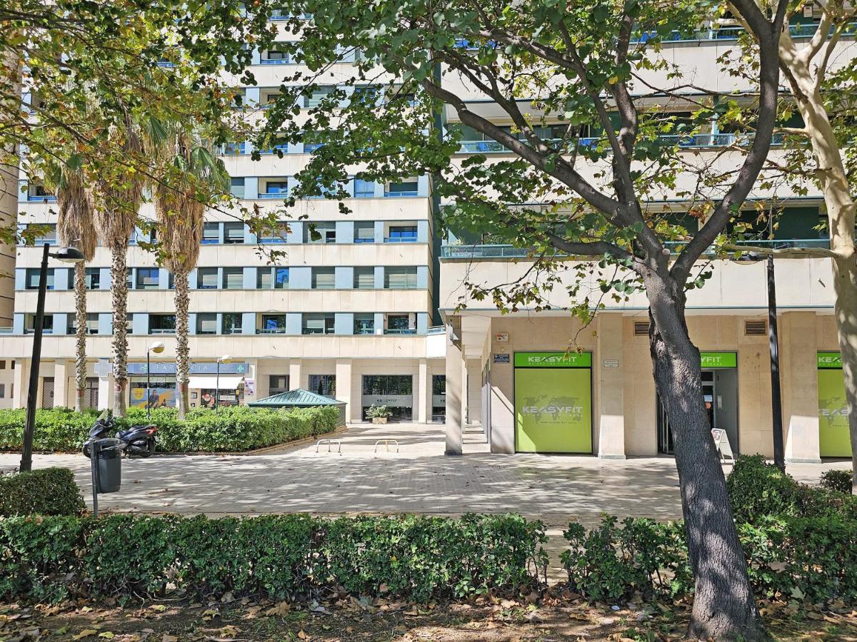 Apartamentos Las Ciencias Studio P บาเลนเซีย ภายนอก รูปภาพ